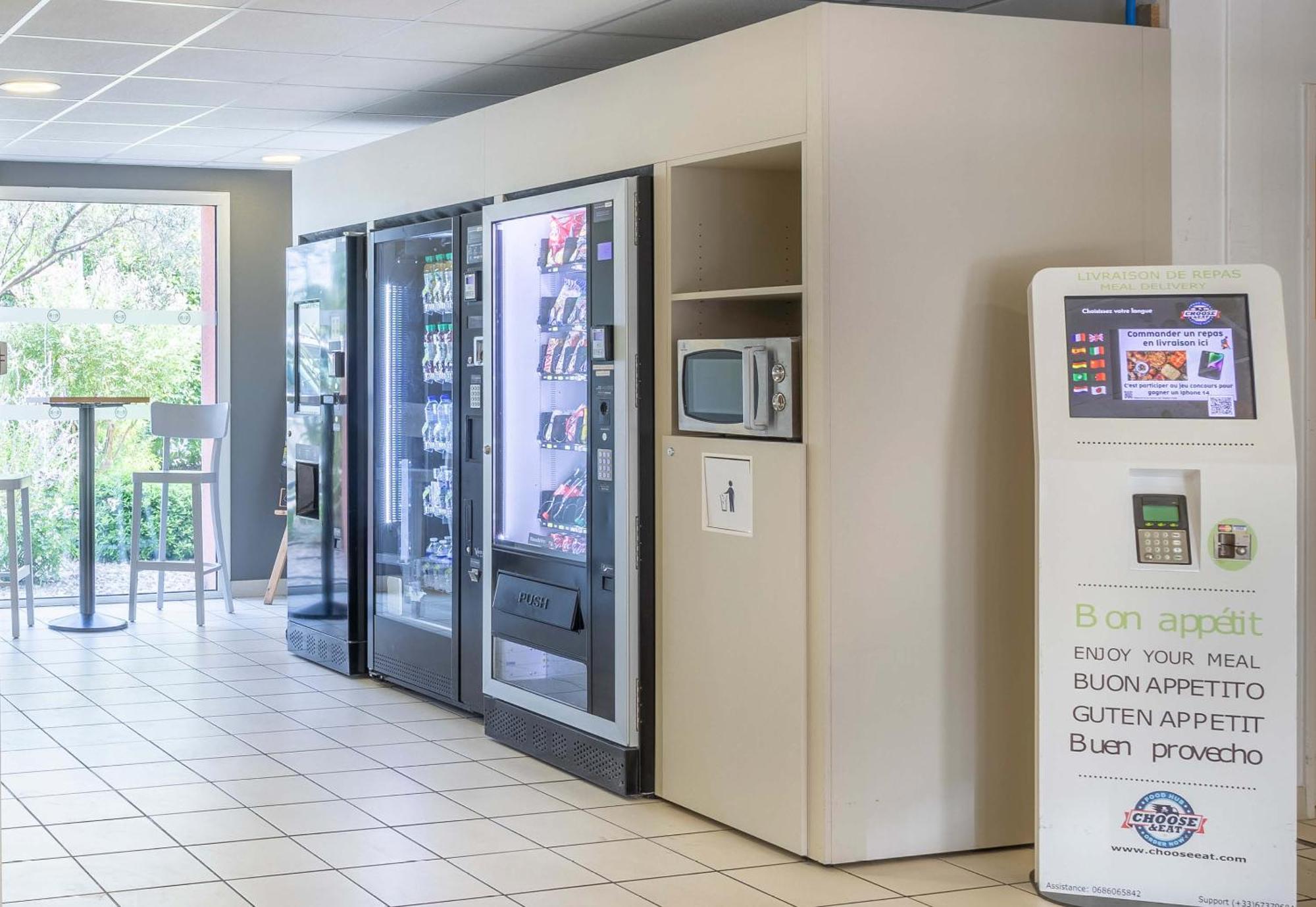 B&B Hotel Marseille Aeroport Saint-Victoret Экстерьер фото