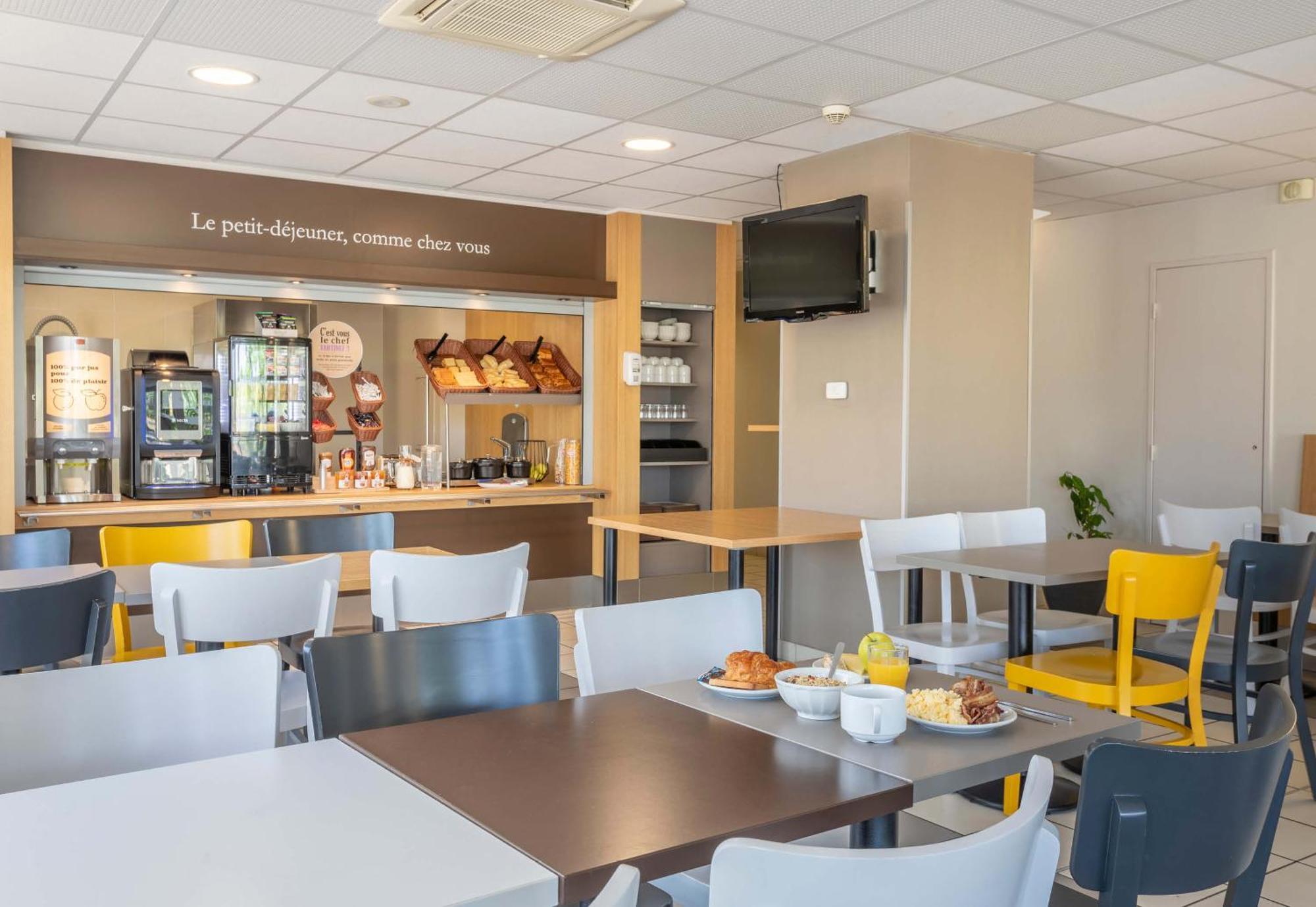 B&B Hotel Marseille Aeroport Saint-Victoret Экстерьер фото